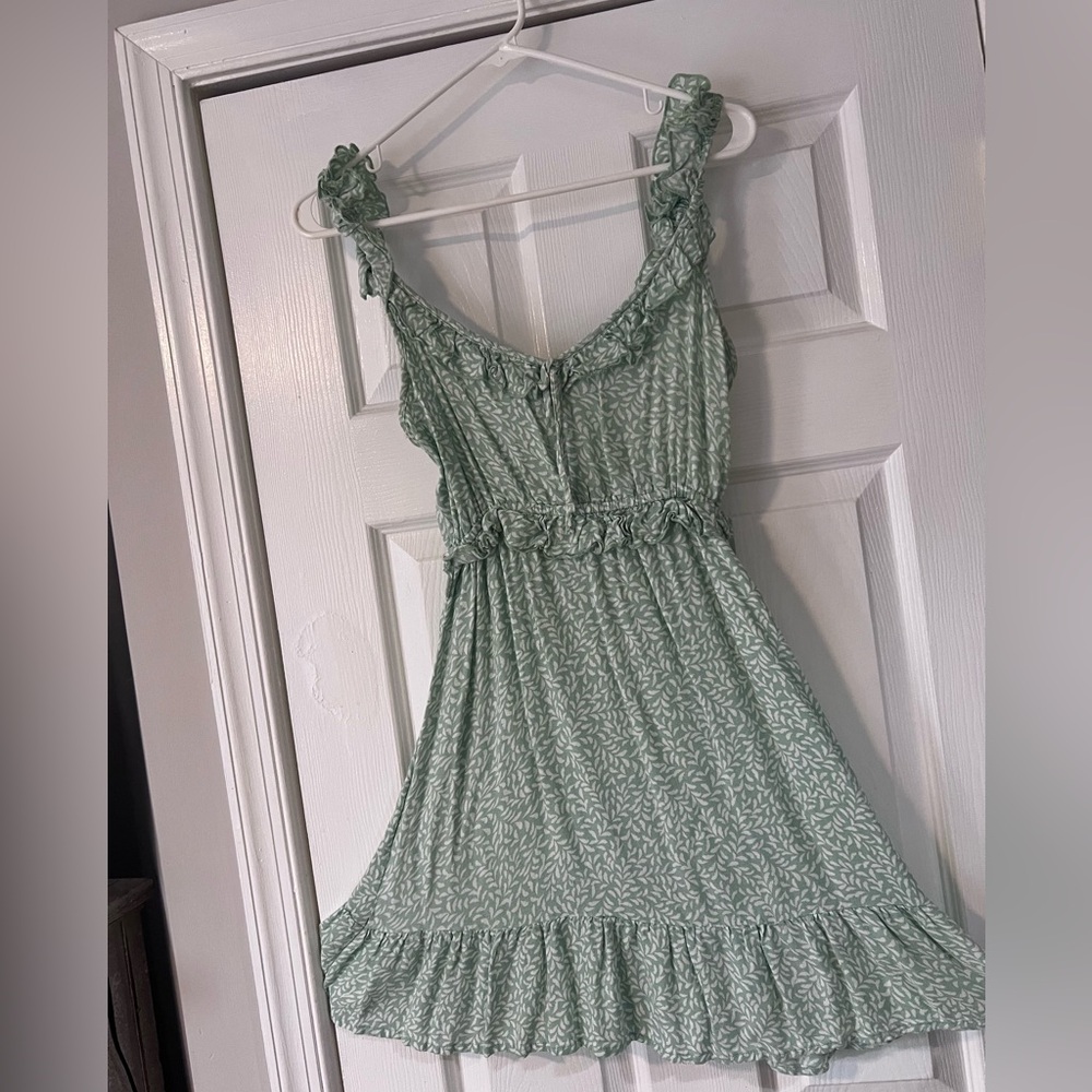 Kiwi Leafy Patterned Ruffle Mini Dress